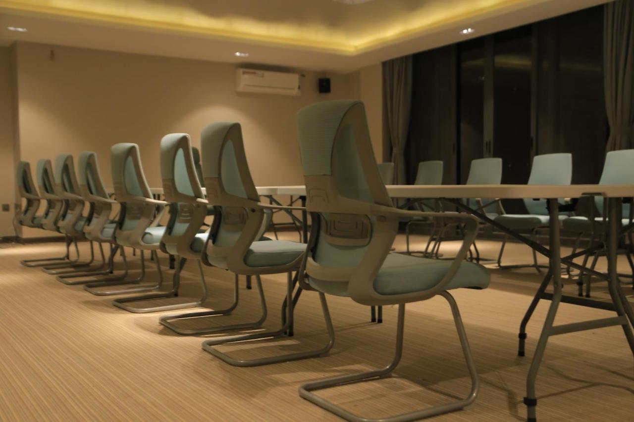 Zara Garden Hotel And Apartments Kampala Kültér fotó